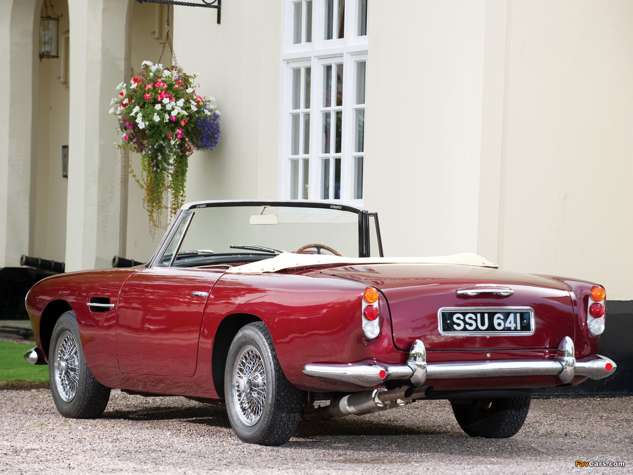 Aston Martin DB4 Convertible (1962–1963) wallpapers (1280 x 960)