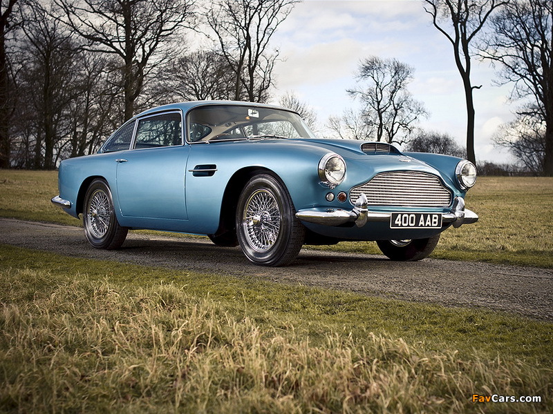 Photos of Aston Martin DB4 UK-spec (1958–1961) (800 x 600)