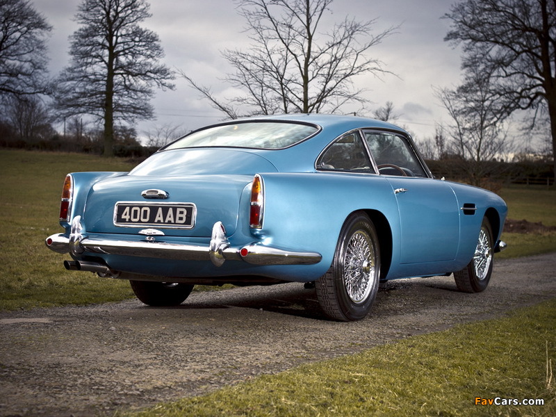 Photos of Aston Martin DB4 UK-spec (1958–1961) (800 x 600)