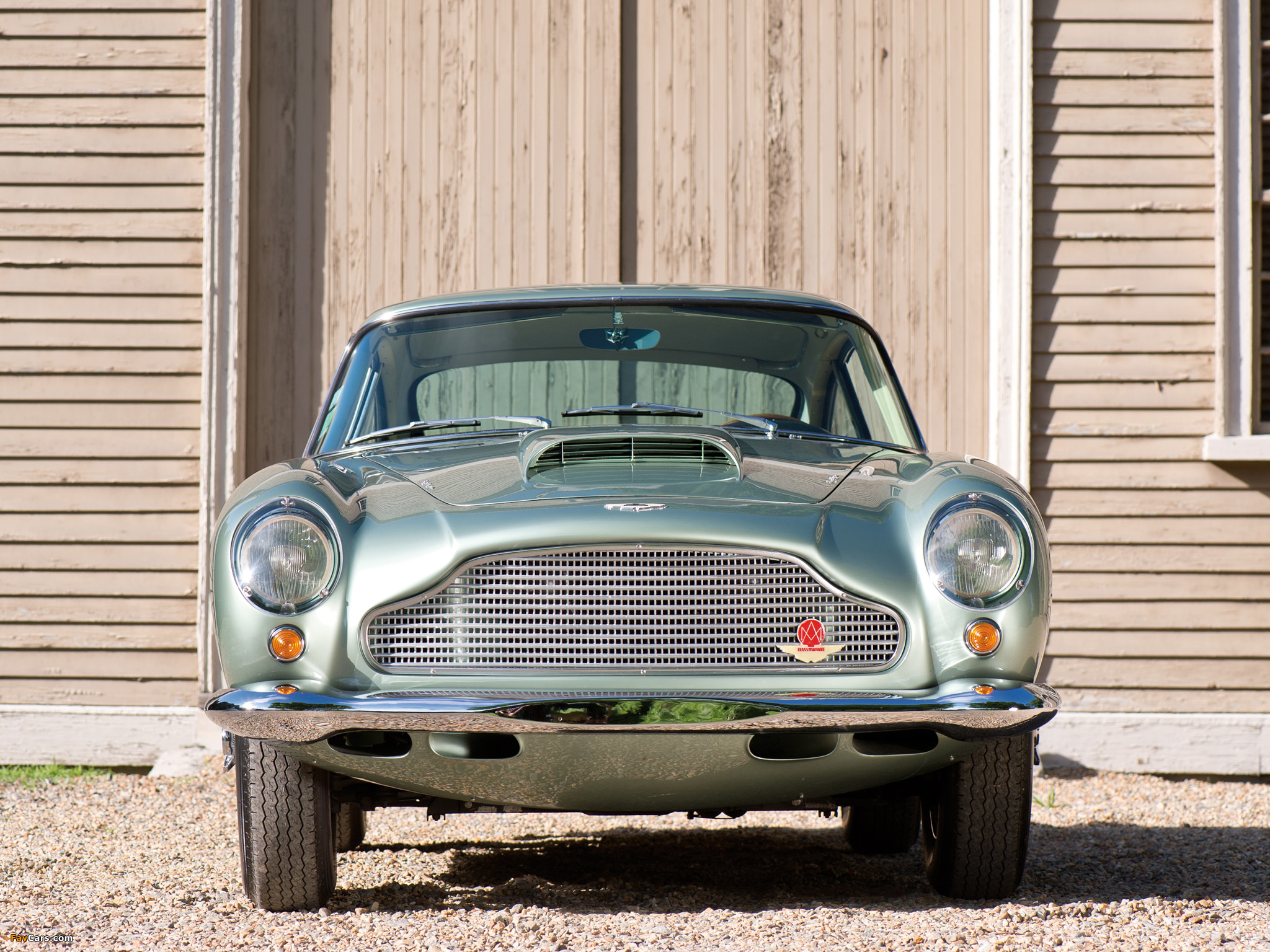 Photos of Aston Martin DB4 GT (1959–1963) (2048 x 1536)