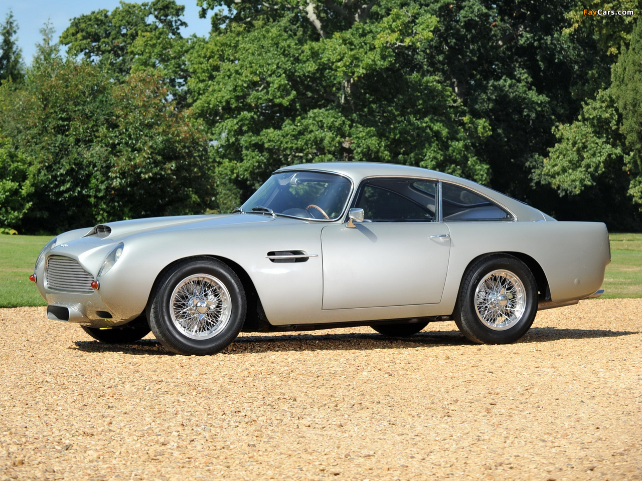 Photos of Aston Martin DB4 GT (1959–1963) (1280 x 960)