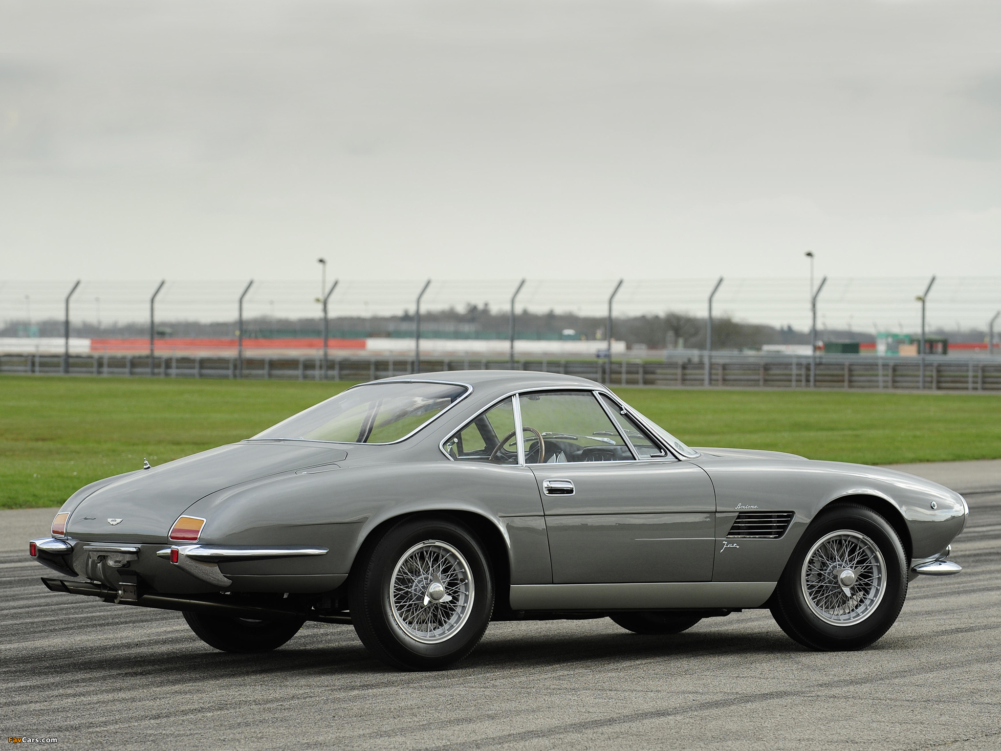 Photos of Aston Martin DB4 GT Bertone Jet N0201/L (1961) (2048 x 1536)