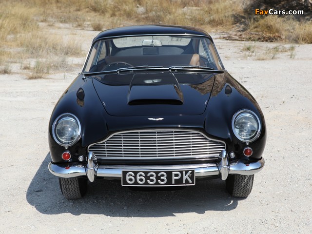 Photos of Aston Martin DB4 Vantage V (1962–1963) (640 x 480)