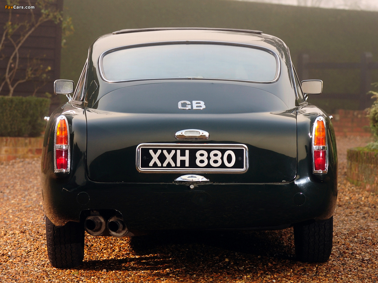 Pictures of Aston Martin DB4 UK-spec (1958–1961) (1280 x 960)