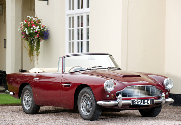 Pictures of Aston Martin DB4 Convertible (1962–1963)