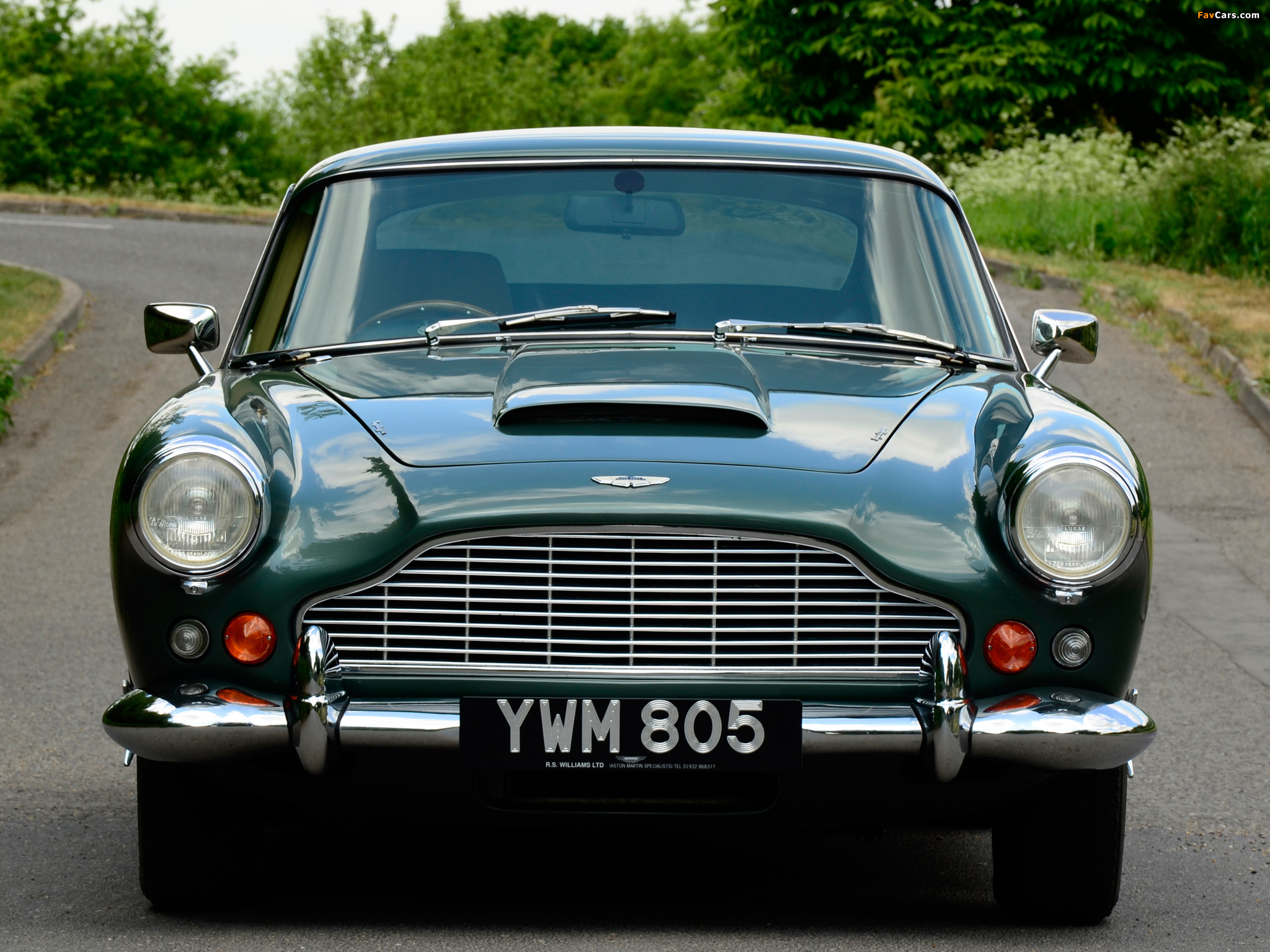 Aston Martin DB4 UK-spec IV (1961–1962) wallpapers (2048 x 1536)