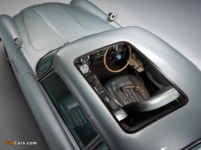 Aston Martin DB5 James Bond Edition (1964) photos (640 x 480)
