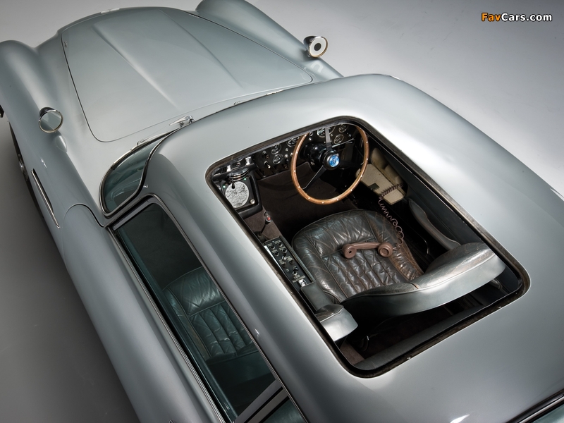 Aston Martin DB5 James Bond Edition (1964) photos (800 x 600)