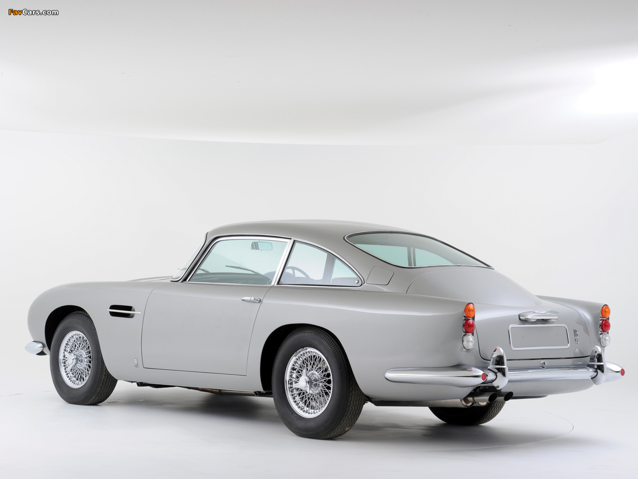 Images of Aston Martin DB5 UK-spec (1963–1965) (1280 x 960)