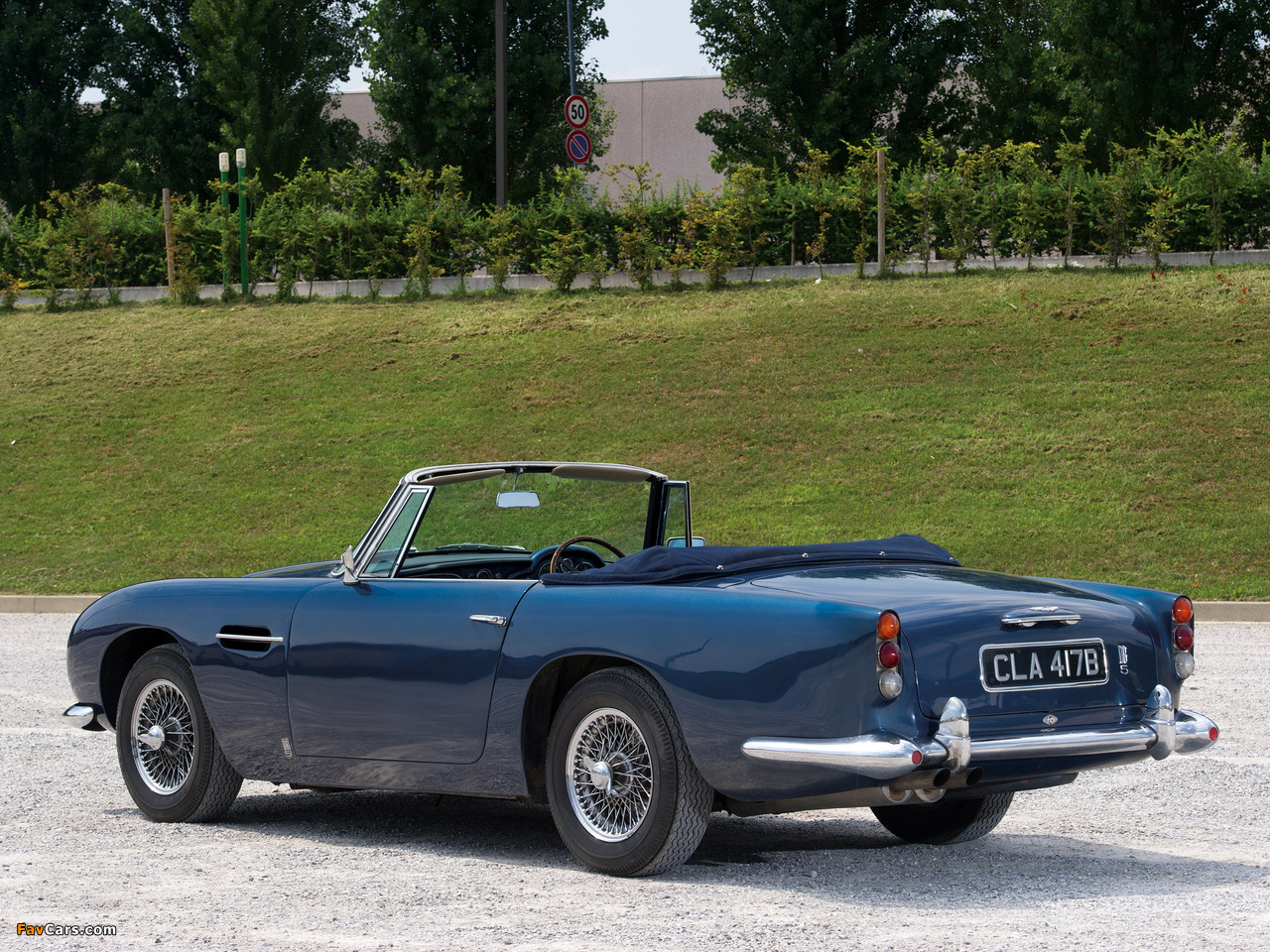 Pictures of Aston Martin DB5 Volante (1963–1965) (1280 x 960)