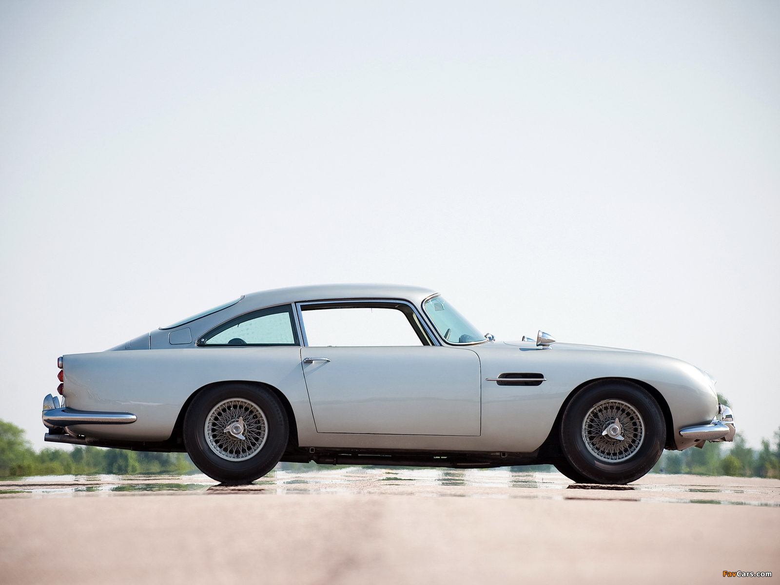 Pictures of Aston Martin DB5 James Bond Edition (1964) (1600 x 1200)