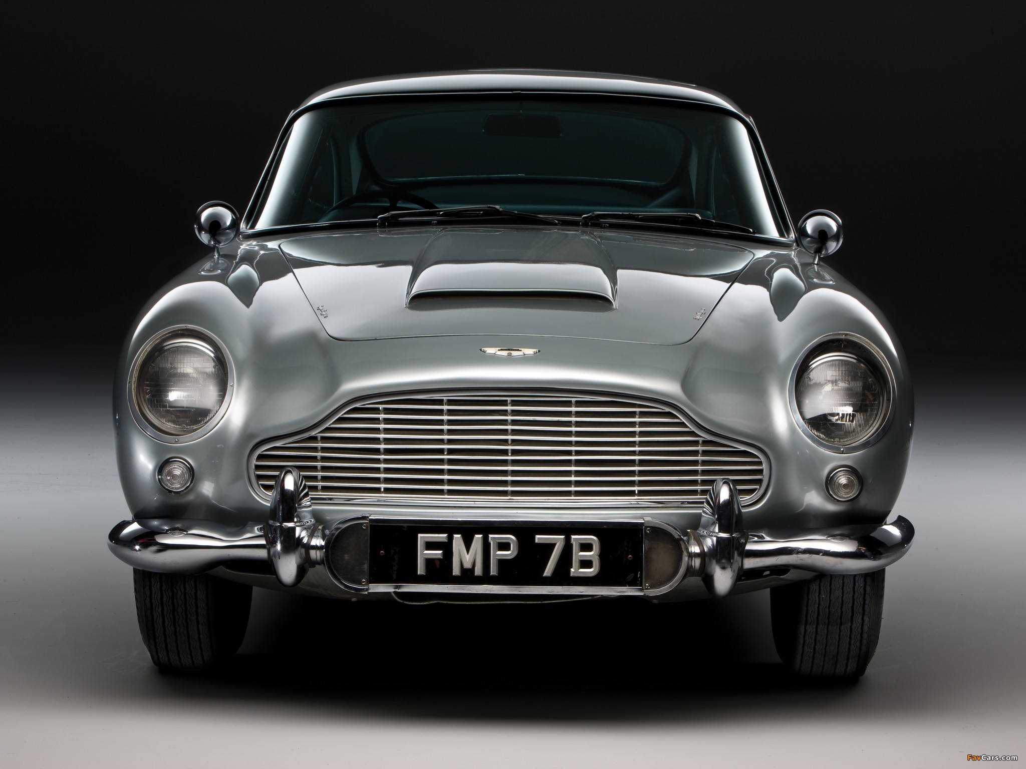 Aston Martin DB5 James Bond Edition (1964) wallpapers (2048 x 1536)