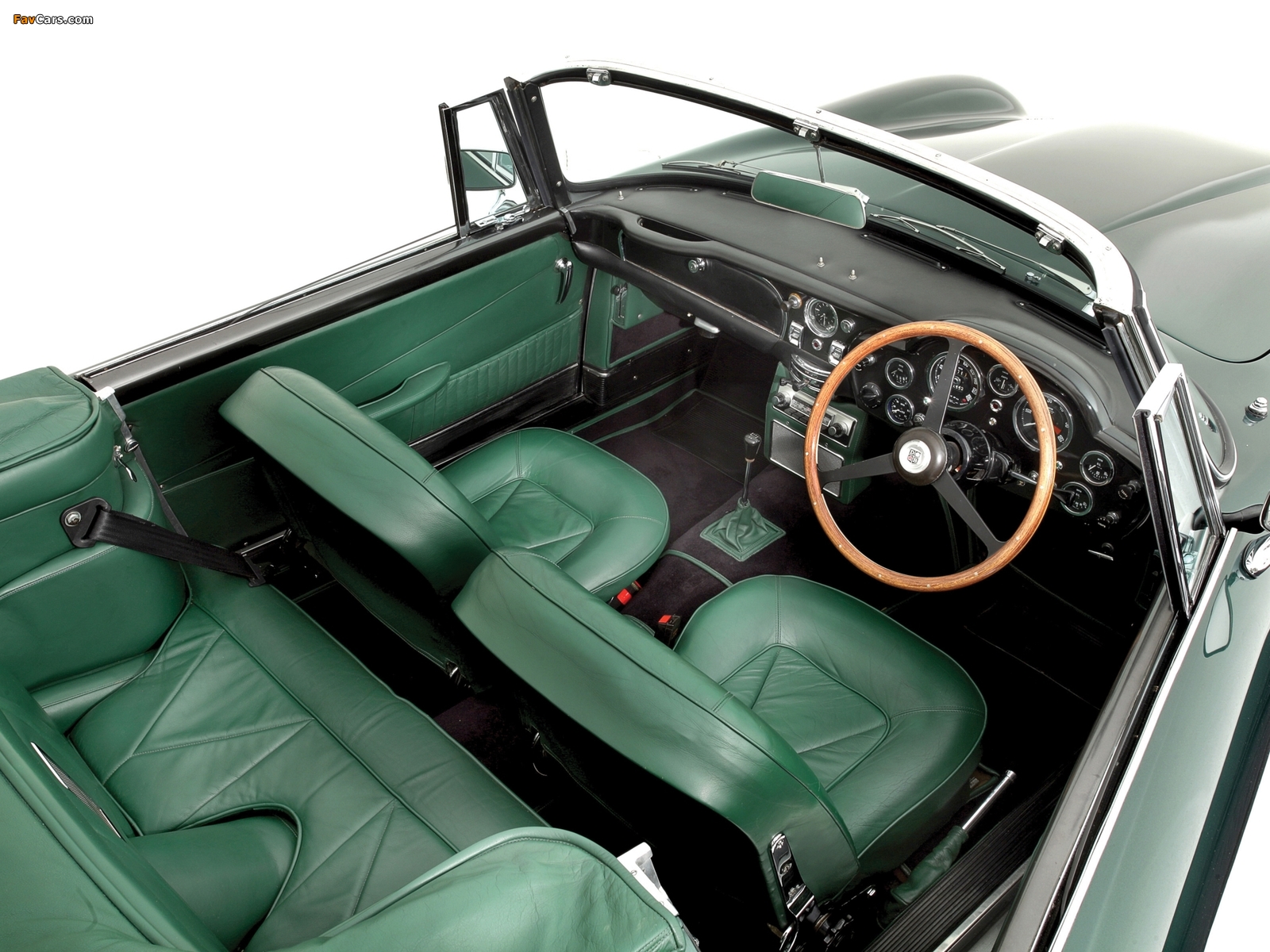 Aston Martin DB6 Volante UK-spec (1965–1969) images (1600 x 1200)