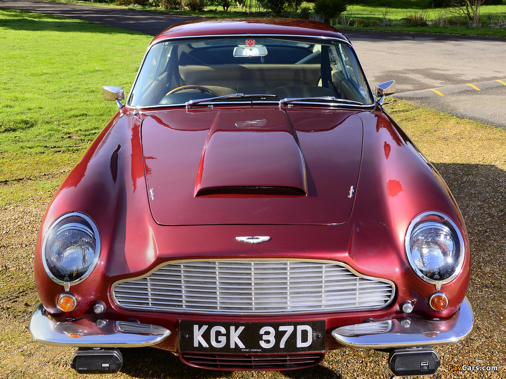 Images of Aston Martin DB6 UK-spec (1965–1969) (1024 x 768)