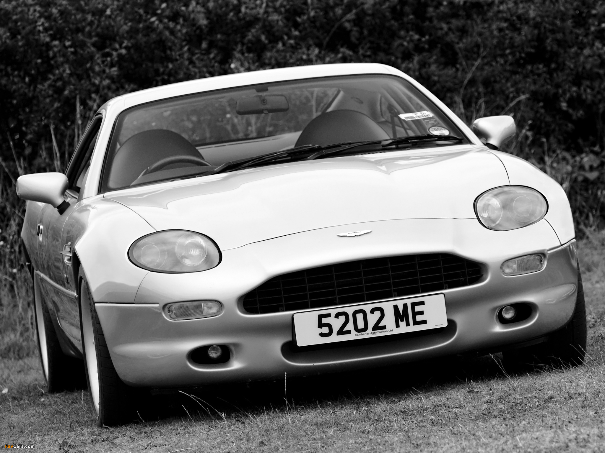Aston Martin DB7 (1994–2003) pictures (2048 x 1536)