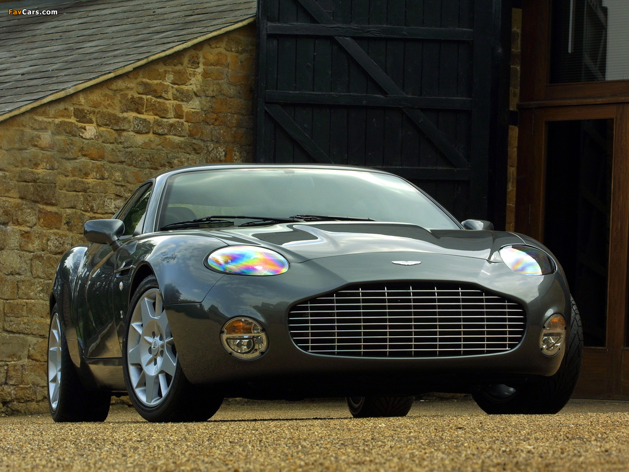 Images of Aston Martin DB7 Zagato (2002–2003) (1280 x 960)