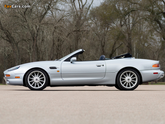 Photos of Aston Martin DB7 Volante North America 1996–99 (640 x 480)