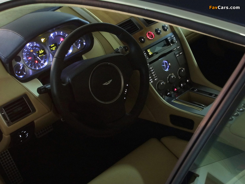 Aston Martin DB9 (2004–2008) images (800 x 600)
