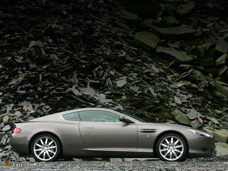 Aston Martin DB9 (2004–2008) pictures (800 x 600)