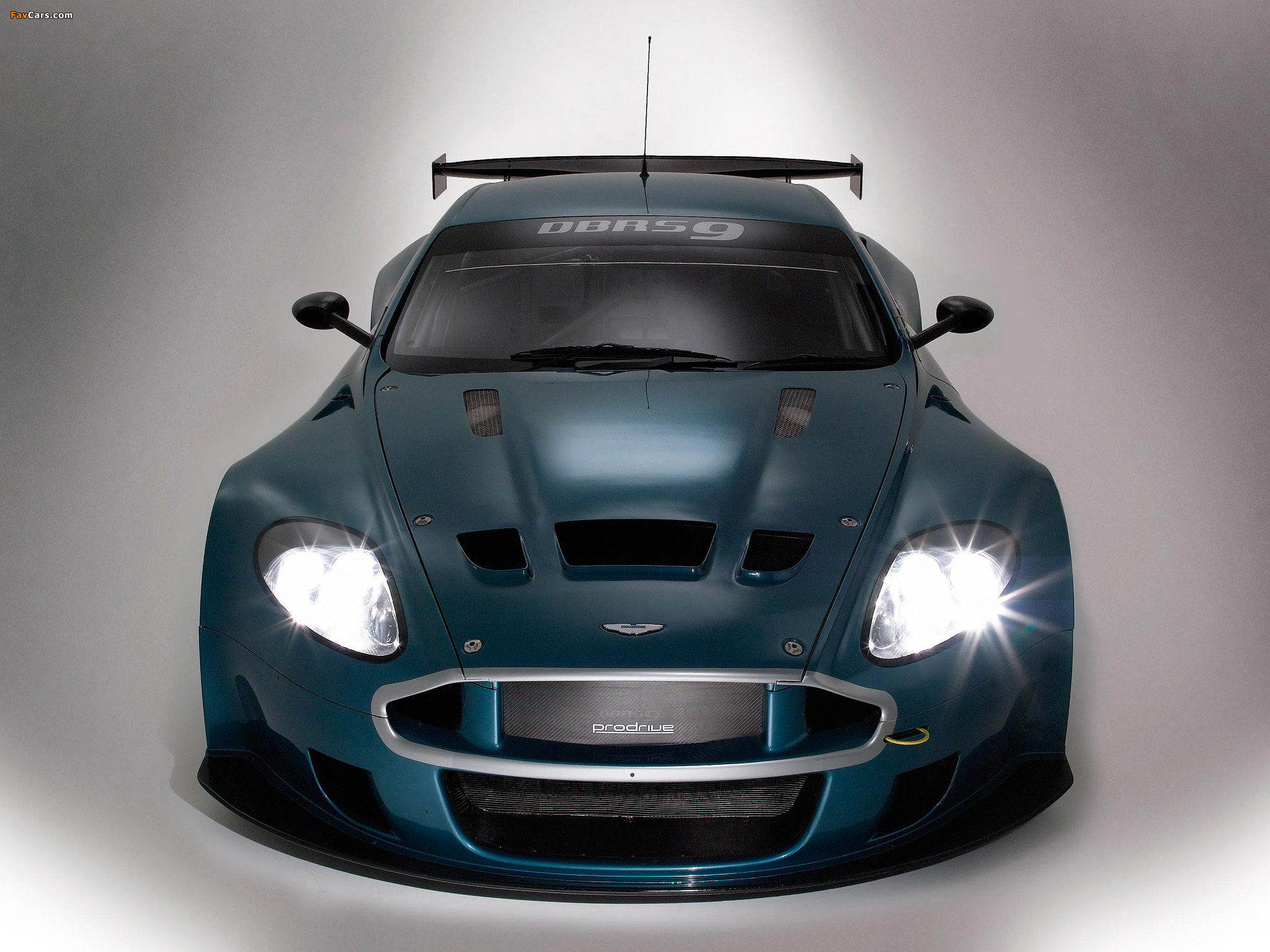 Aston Martin DBRS9 (2005) pictures (2048 x 1536)