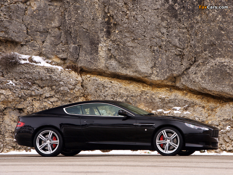 Photos of Aston Martin DB9 Sports Pack (2006–2008) (800 x 600)