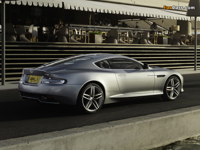 Photos of Aston Martin DB9 (2012) (640 x 480)