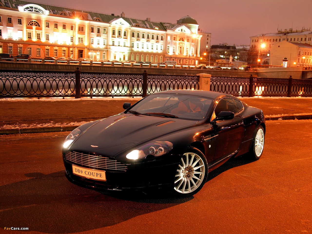 Pictures of Aston Martin DB9 (2004–2008) (1280 x 960)
