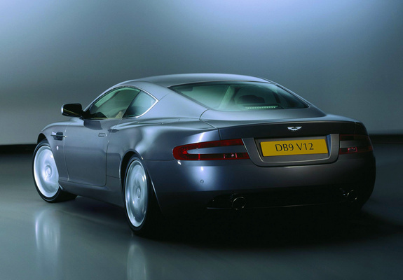 Pictures of Aston Martin DB9 (2004–2008)