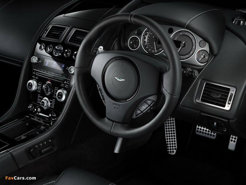 Pictures of Aston Martin DB9 Carbon Black (2010) (800 x 600)
