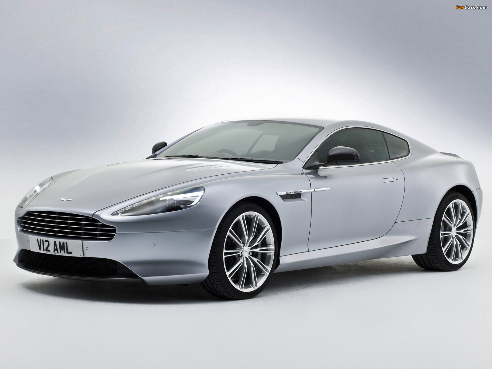 Pictures of Aston Martin DB9 (2012) (1600 x 1200)