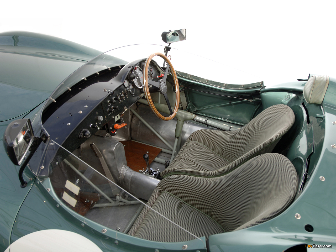 Photos of Aston Martin DBR1 (1957–1959) (1280 x 960)