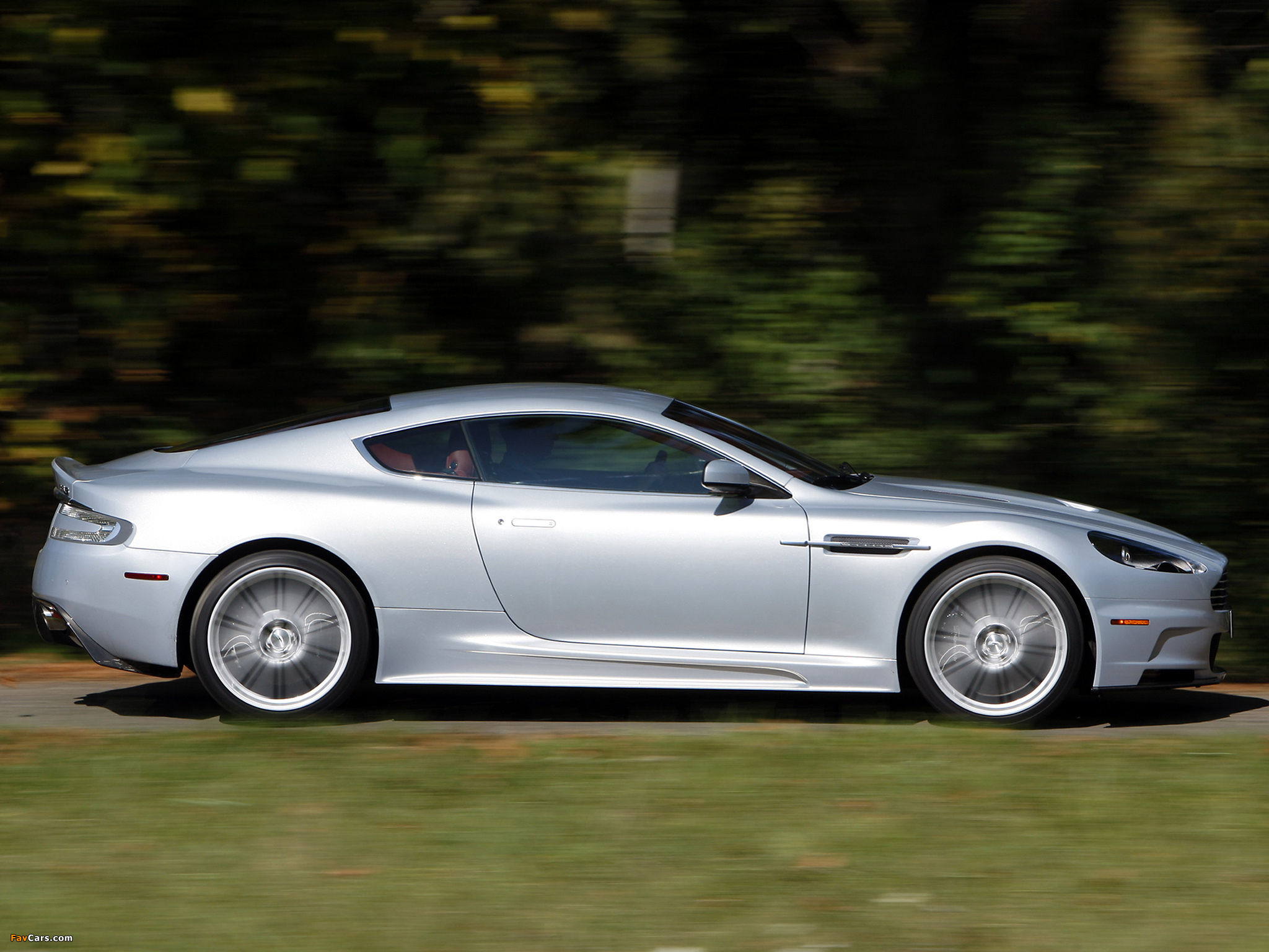 Aston Martin DBS US-spec (2008–2012) images (2048 x 1536)
