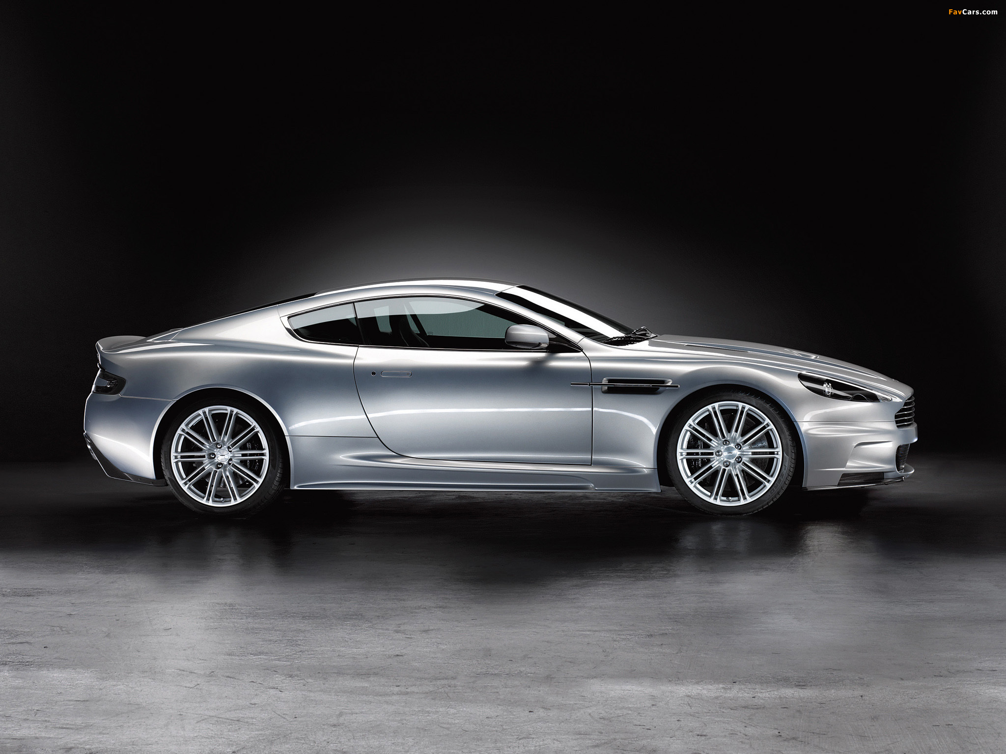 Aston Martin DBS (2008–2012) photos (2048 x 1536)