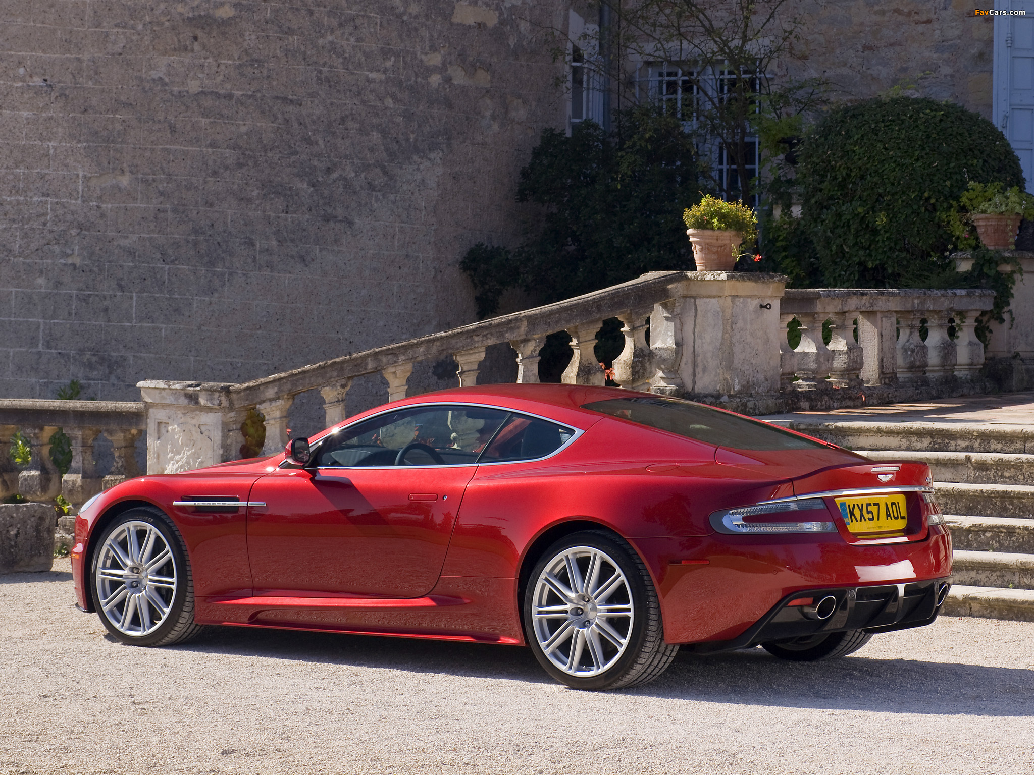 Aston Martin DBS US-spec (2008–2012) photos (2048 x 1536)