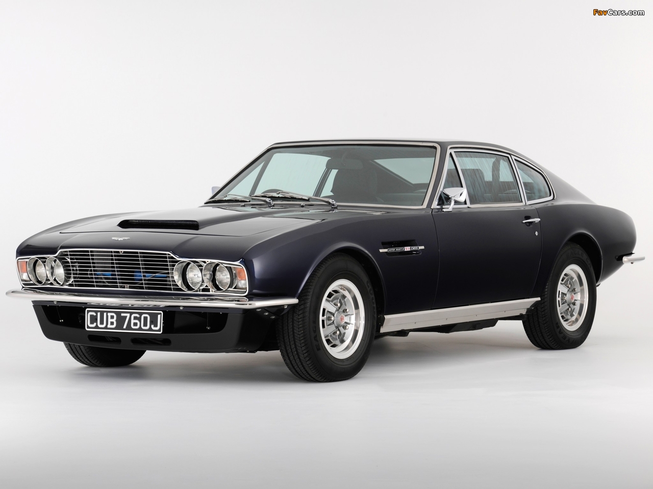 Images of Aston Martin DBS V8 (1970–1972) (1280 x 960)