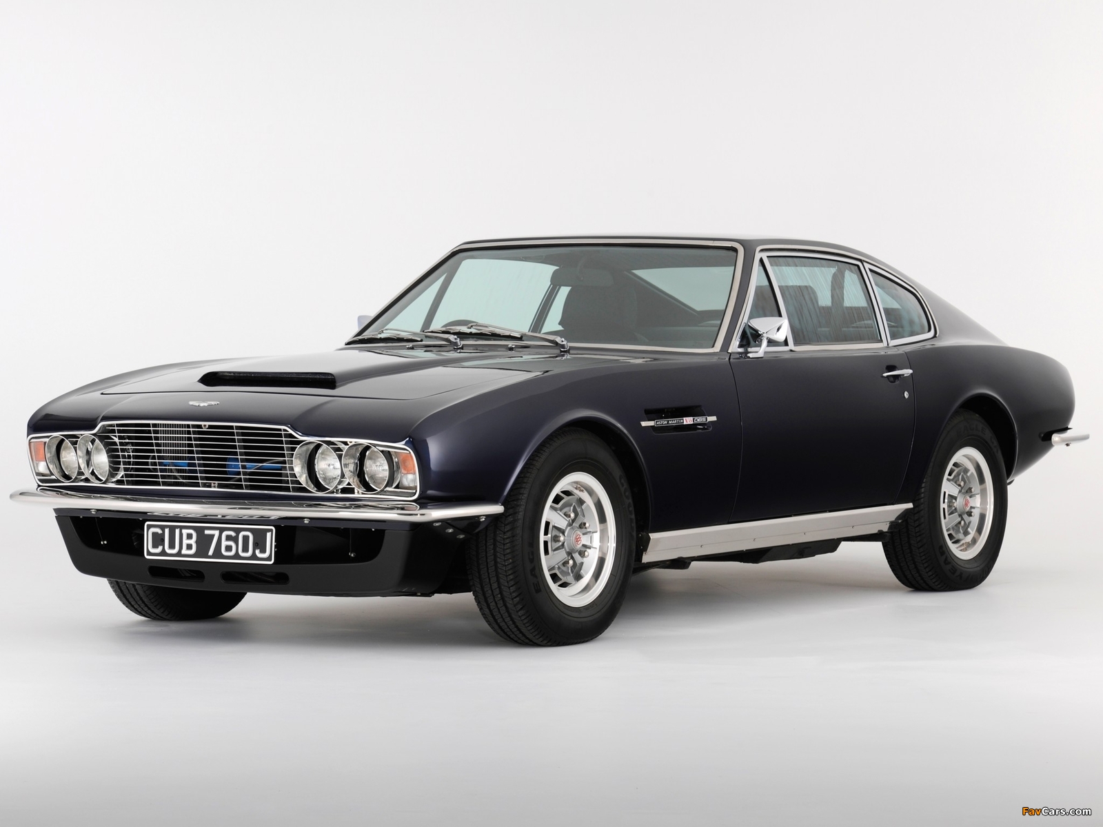 Images of Aston Martin DBS V8 (1970–1972) (1600 x 1200)