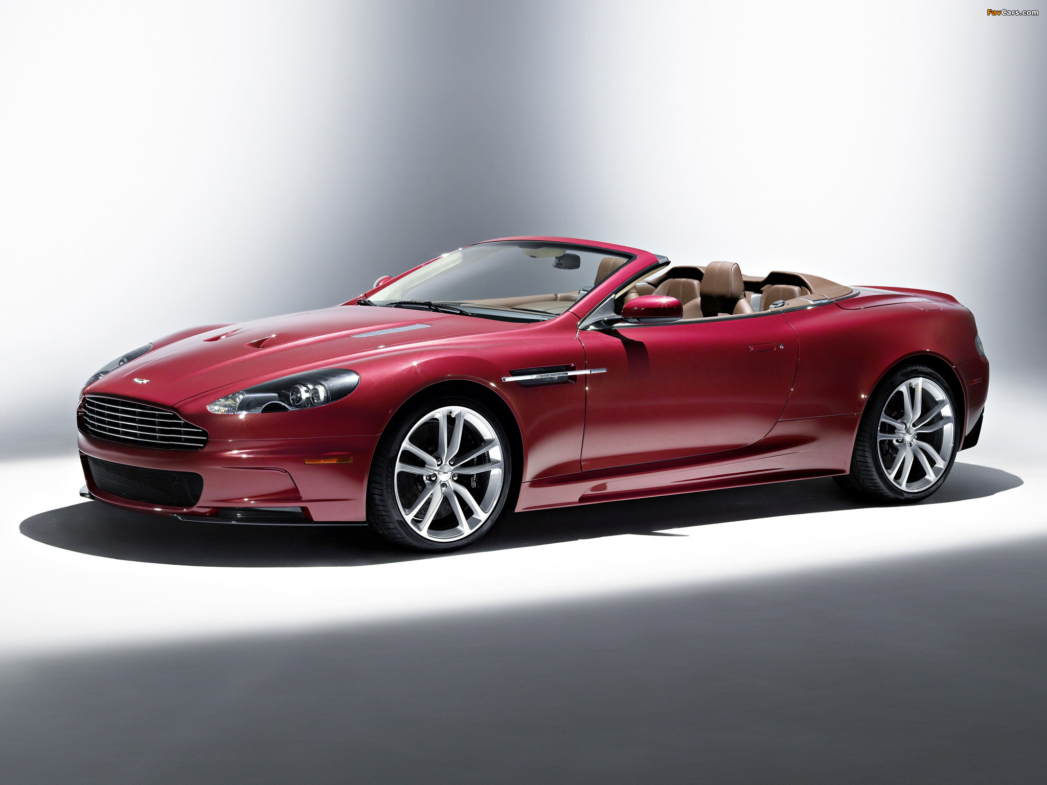 Images of Aston Martin DBS Volante (2009–2012) (2048 x 1536)