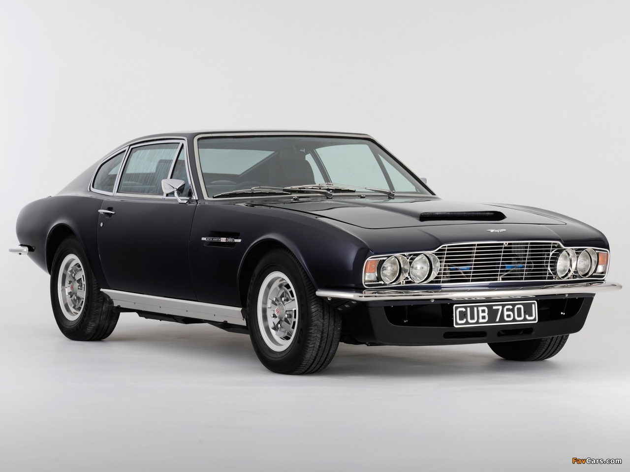 Images of Aston Martin DBS V8 (1970–1972) (1280 x 960)