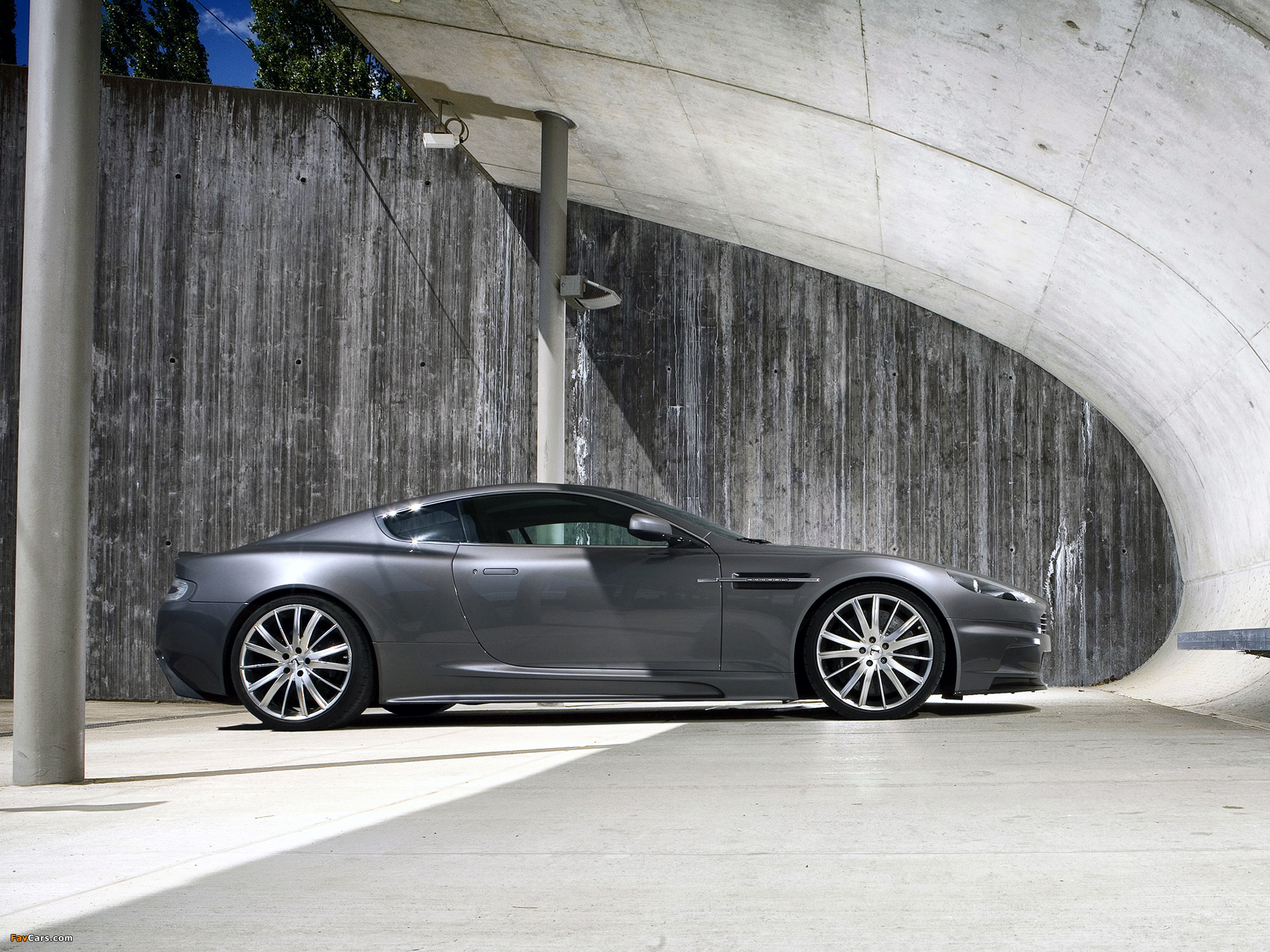 Photos of Loder1899 Aston Martin DBS (2009) (2048 x 1536)