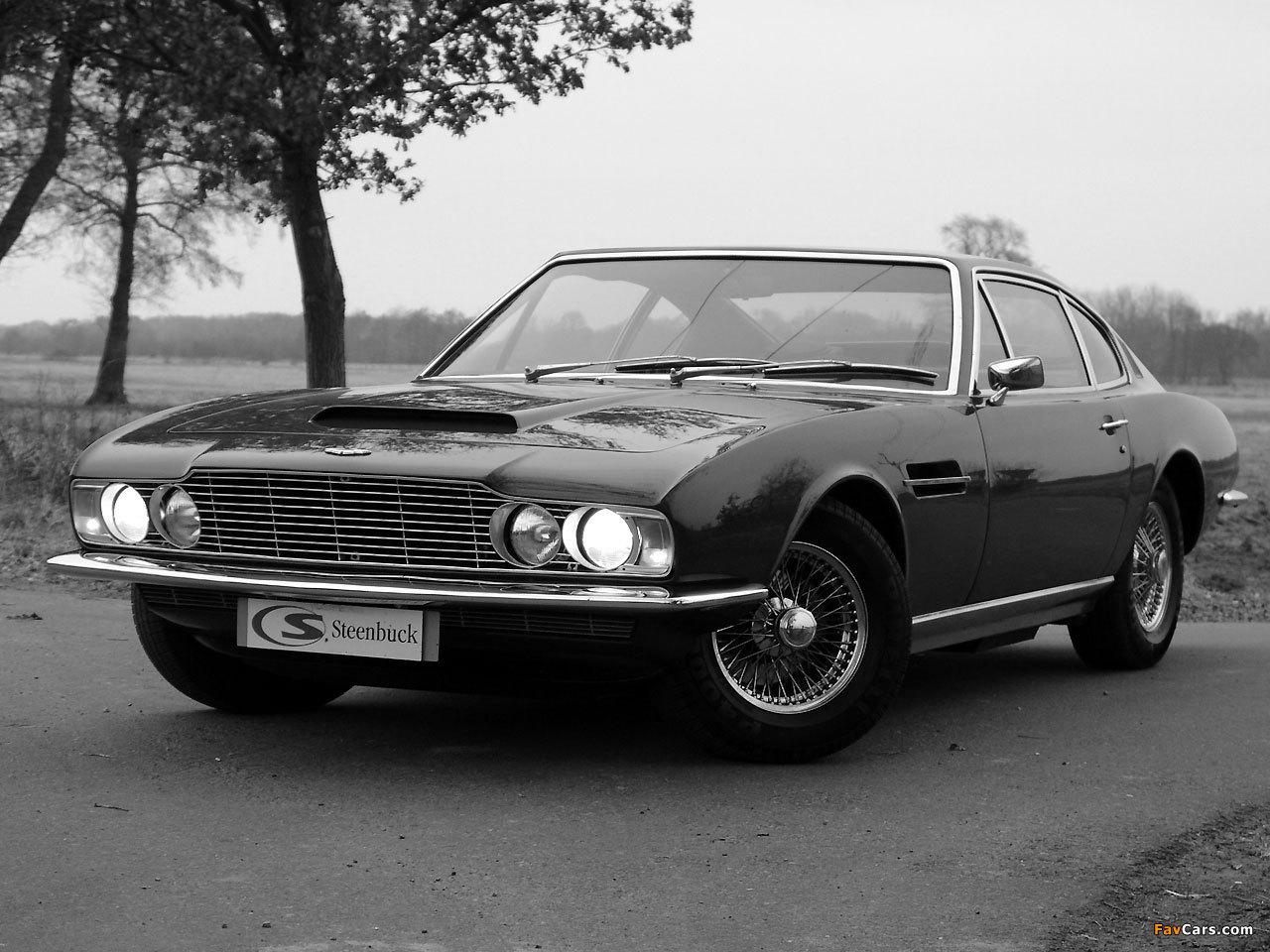 Photos of Aston Martin DBS Vantage (1967–1972) (1280 x 960)