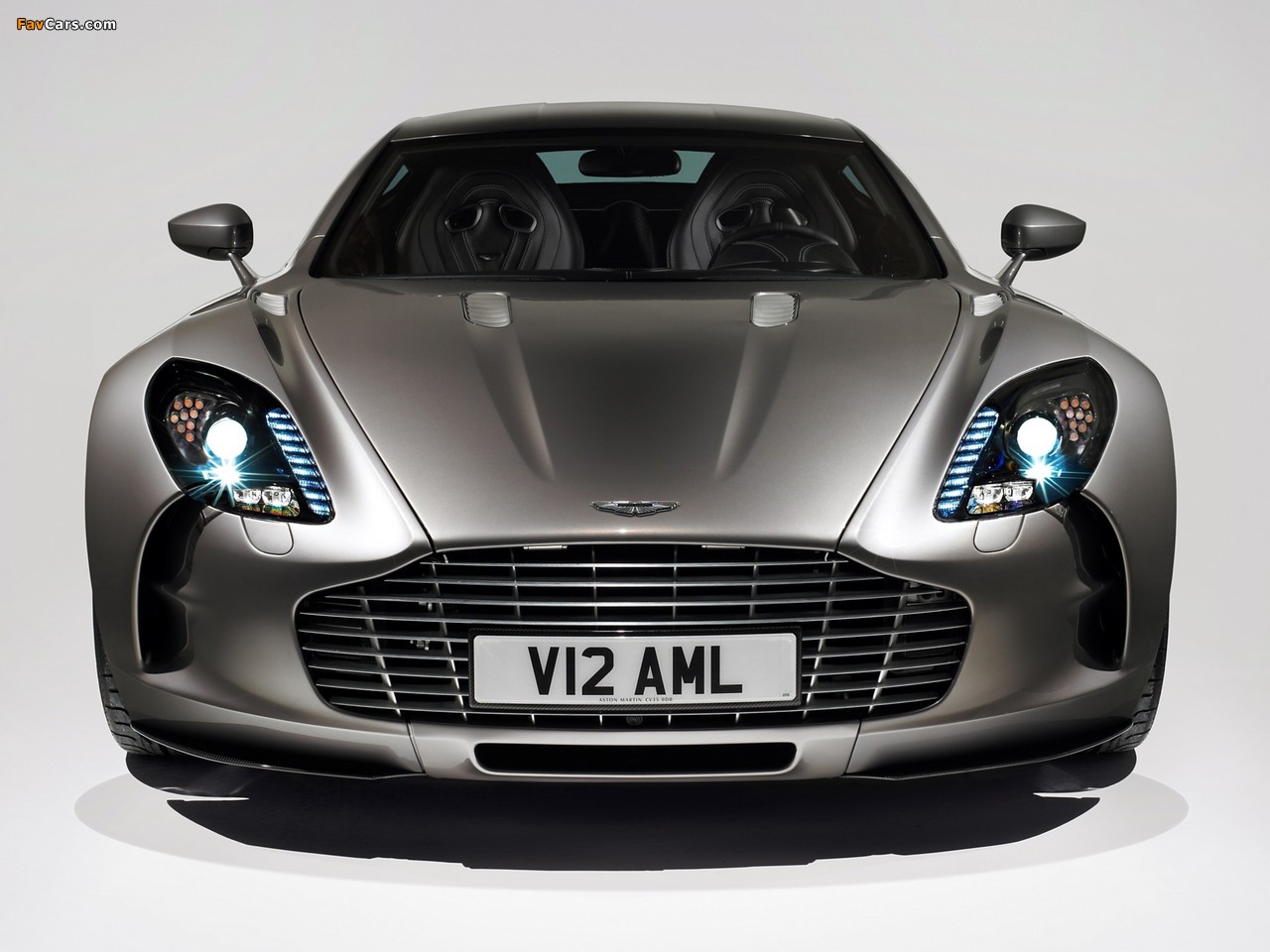 Pictures of Aston Martin One-77 (2009–2012) (1280 x 960)