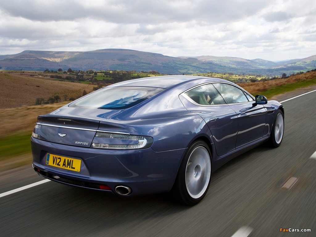 Images of Aston Martin Rapide UK-spec 2010–13 (1024 x 768)