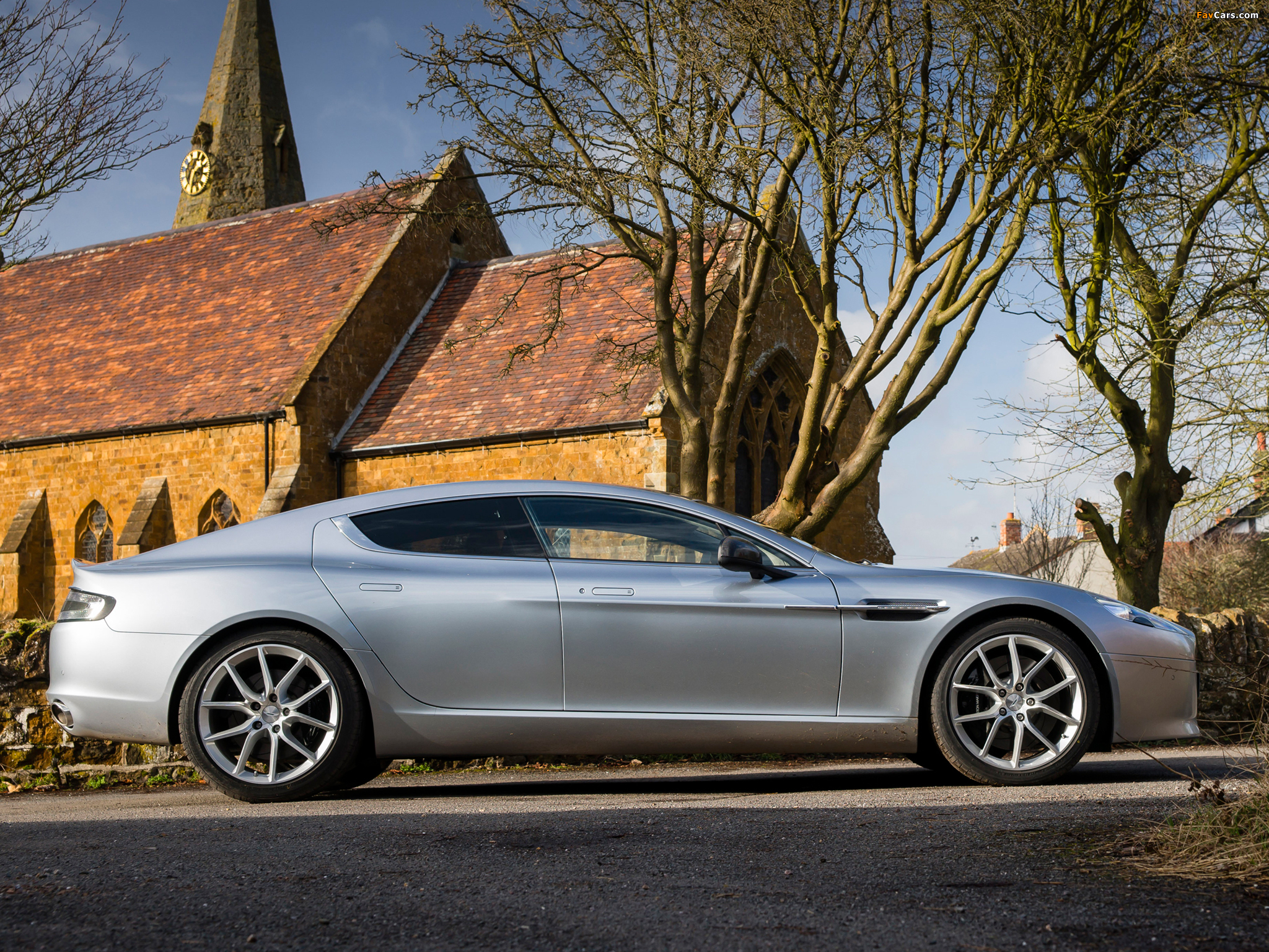 Pictures of Aston Martin Rapide S UK-spec 2013 (2048 x 1536)