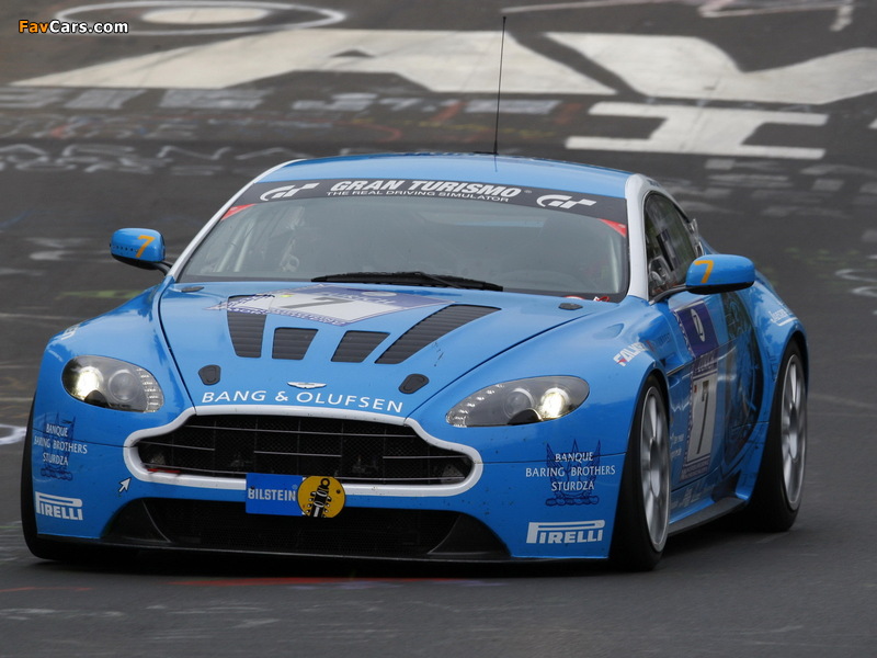 Images of Aston Martin V12 Vantage Race Car (2009) (800 x 600)