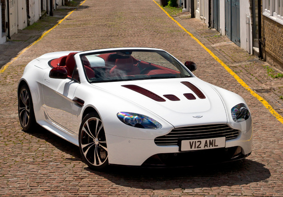 Images of Aston Martin V12 Vantage Roadster (2012)