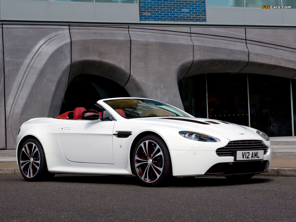 Photos of Aston Martin V12 Vantage Roadster (2012) (1024 x 768)