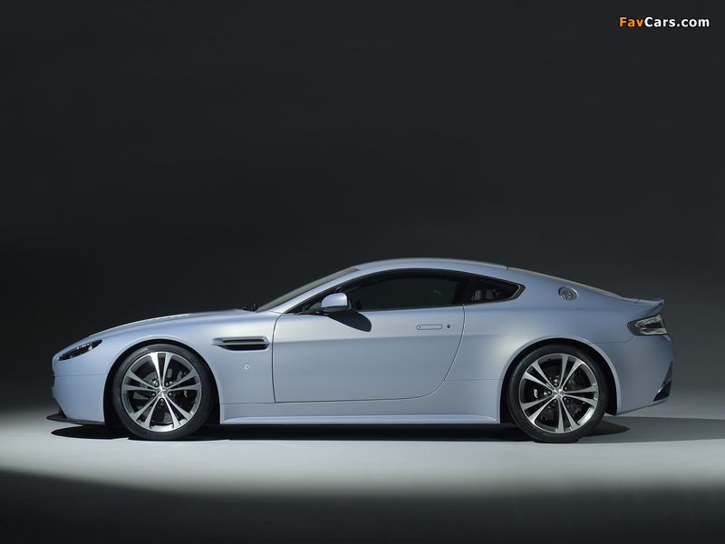 Photos of Aston Martin V12 Vantage RS Concept (2007) (800 x 600)