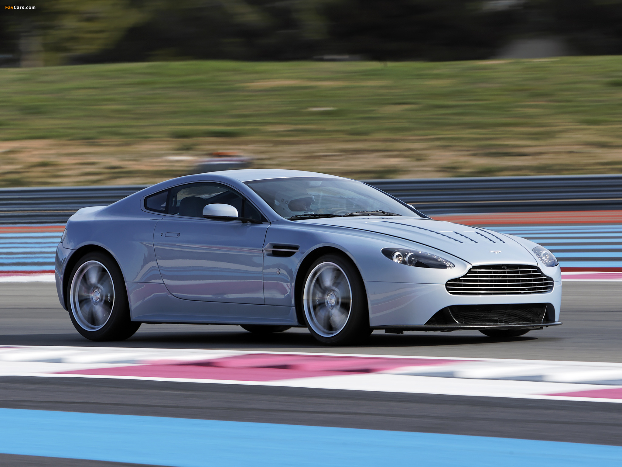 Pictures of Aston Martin V12 Vantage RS Concept (2007) (2048 x 1536)