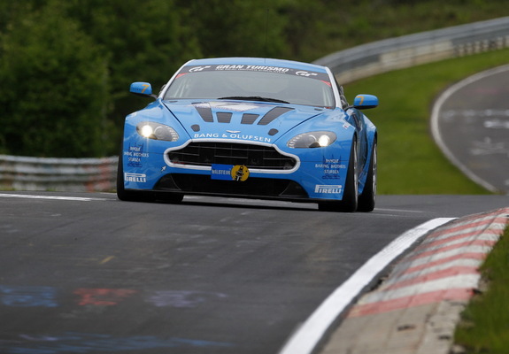 Pictures of Aston Martin V12 Vantage Race Car (2009)
