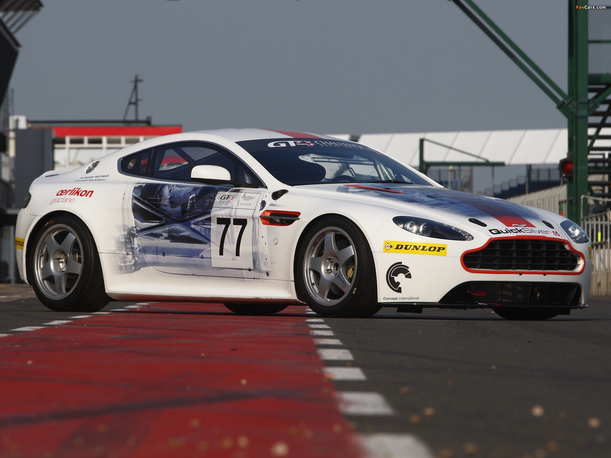 Aston Martin V12 Vantage Race Car (2009) wallpapers (2048 x 1536)